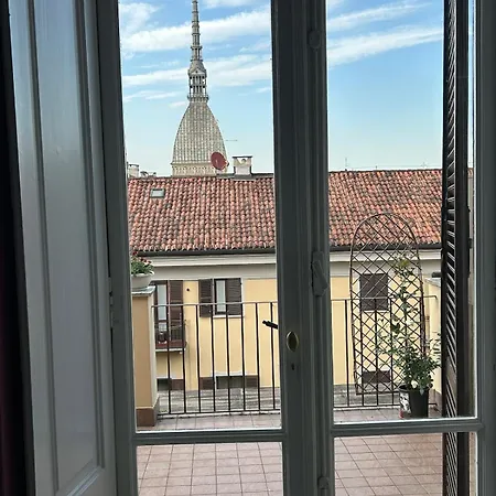 Terrazza Vista Mole - Mole View Terrace Daire