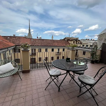 Terrazza Vista Mole - Mole View Terrace * Torino